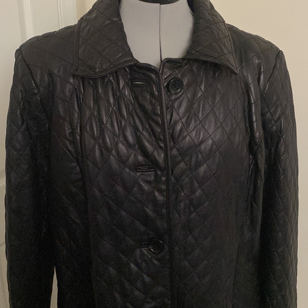 SOLD! Neiman Marcus 100% Lamb Leather Coat - Picture 2 of 8